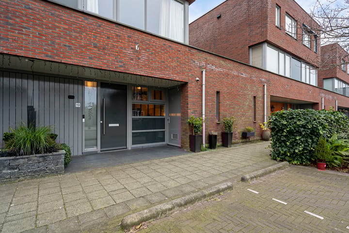 Foto 48 van Emmensstraat 19
