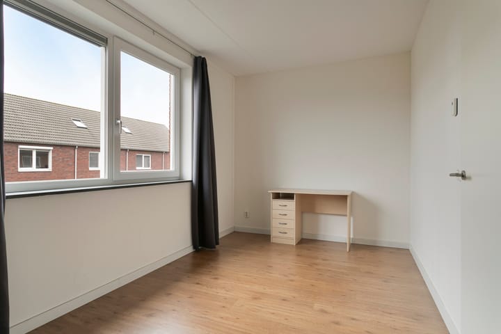 Photo 23 of Middenakkerdreef 9