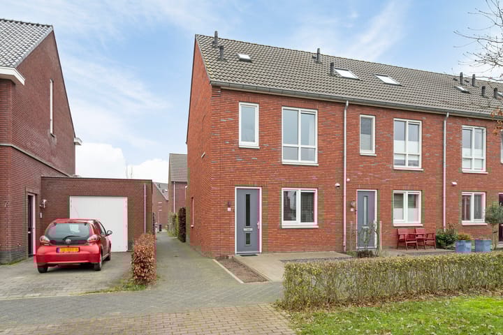 Photo 1 of Middenakkerdreef 9