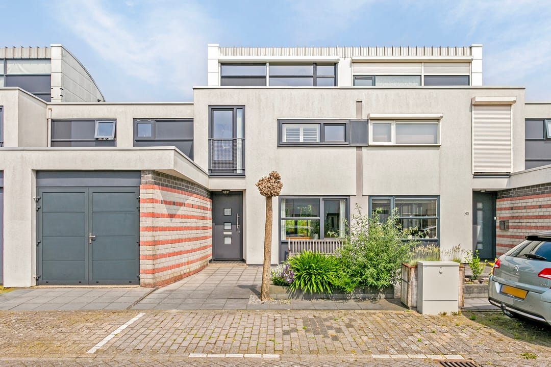 Foto 1 van Oostplaat 41