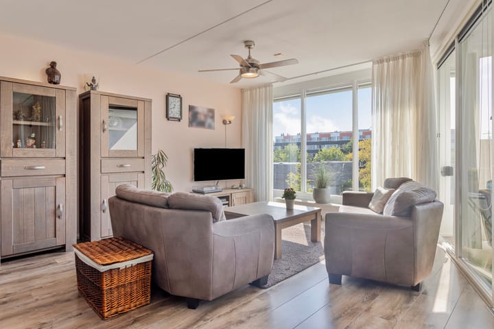 Foto 2 van Van de Spiegelstraat 54