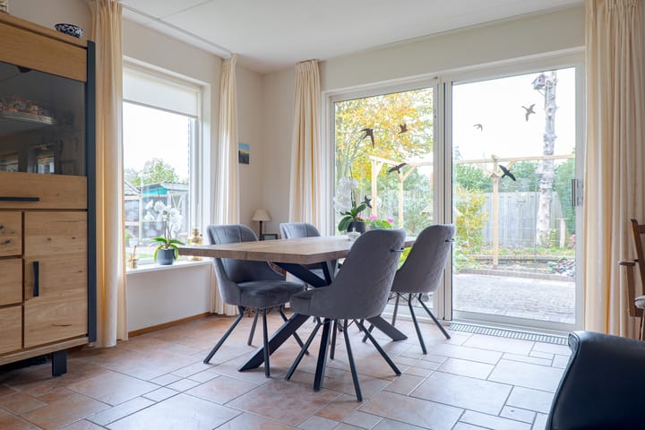 Photo 15 of Eems 29-A