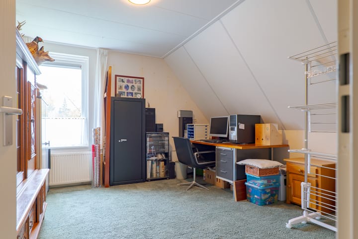 Photo 41 of Eems 29-A