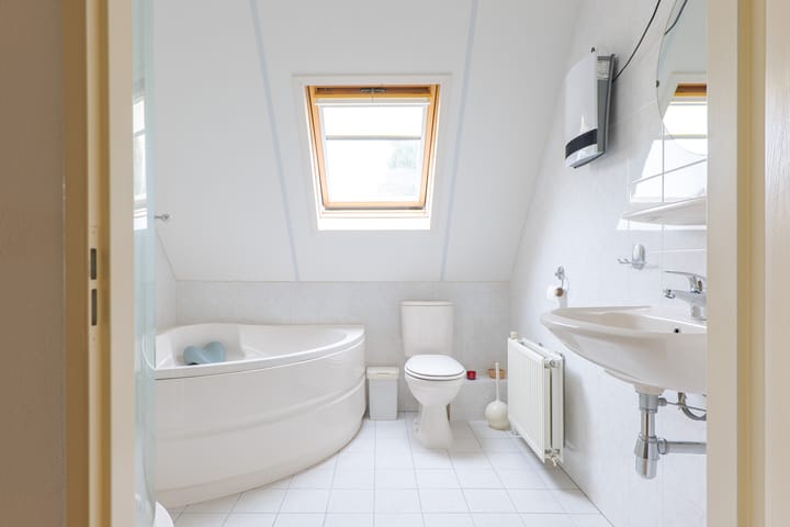 Photo 50 of Eems 29-A