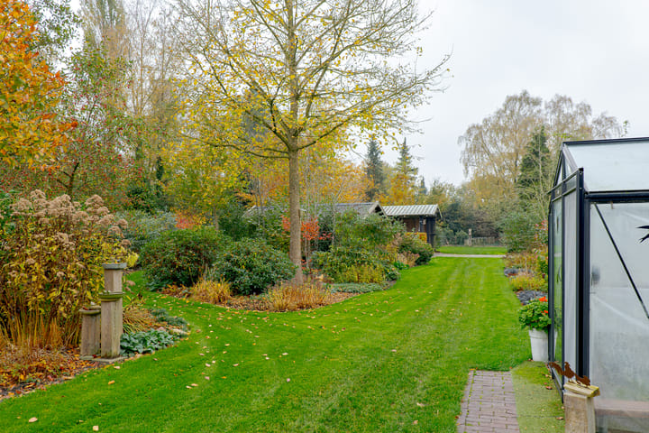 Photo 65 of Eems 29-A