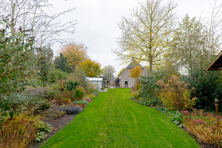 Photo 66 of Eems 29-A