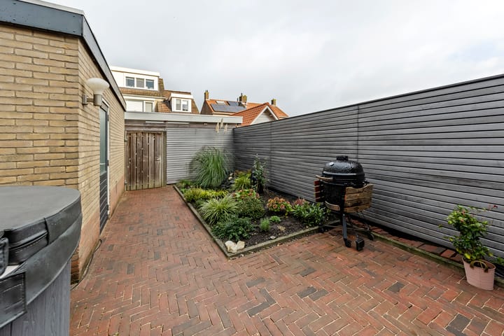 Photo 17 of Juliana van Stolbergstraat 99