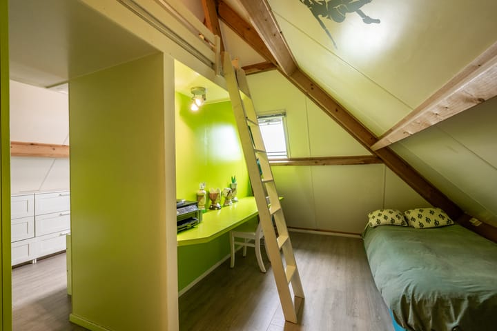 Foto 23 van Rusheuvelstraat 36