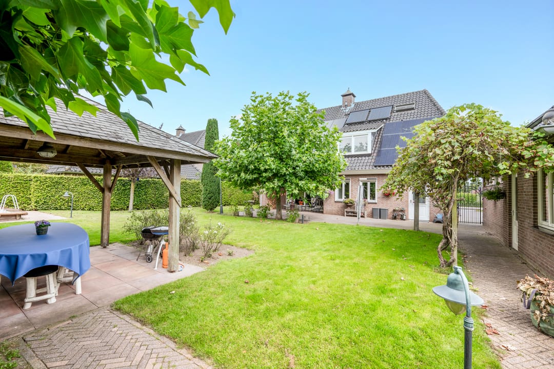 Foto 32 van Rusheuvelstraat 36