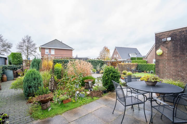 Foto 30 van Meerenburg 22