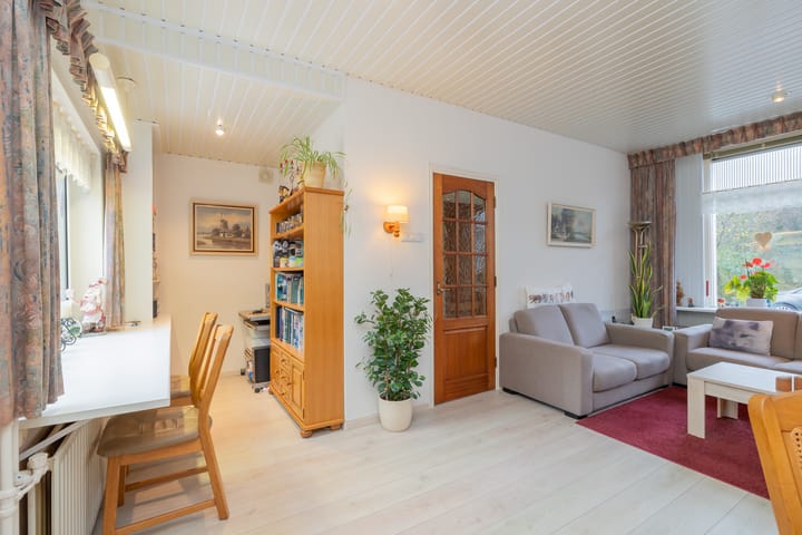 Foto 13 van Leidsevaart 60