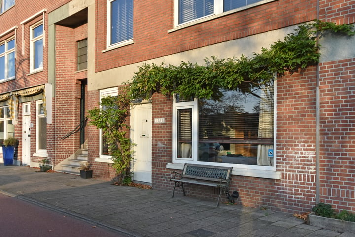 View photo 28 of Loosduinseweg 1137