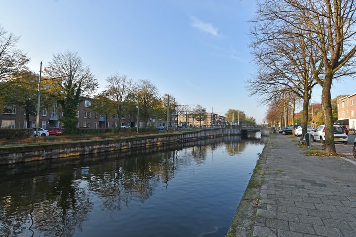 View photo 29 of Loosduinseweg 1137