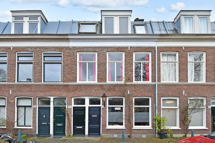 Bekijk foto van Curaçaostraat 6