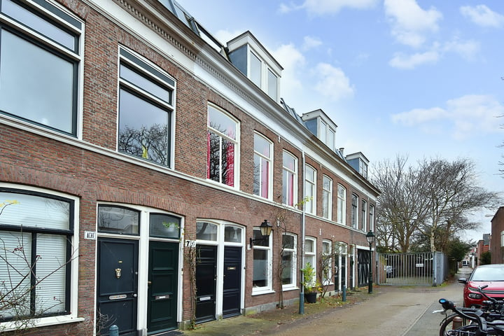 Bekijk foto 3 van Curaçaostraat 6