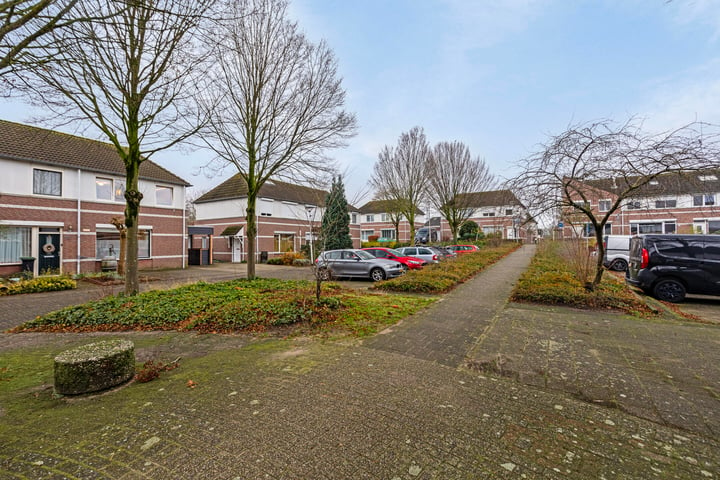 Bekijk foto 34 van Nemerlaerhof 116