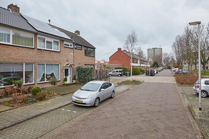 Foto 5 van Suze Groenewegstraat 39