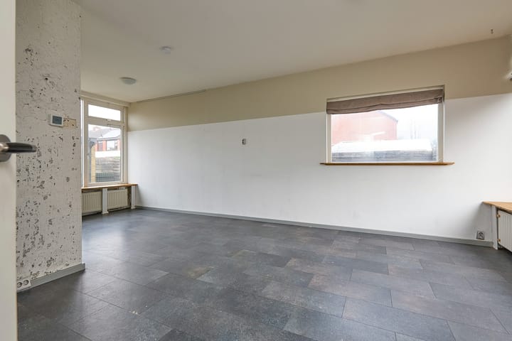 Foto 13 van Suze Groenewegstraat 39