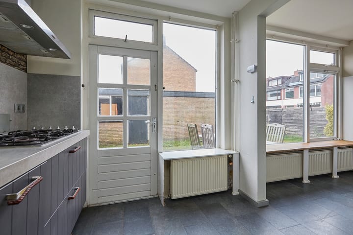 Foto 19 van Suze Groenewegstraat 39