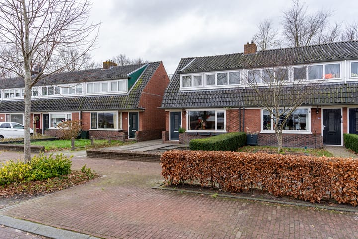 Foto 2 van Nijewei 82