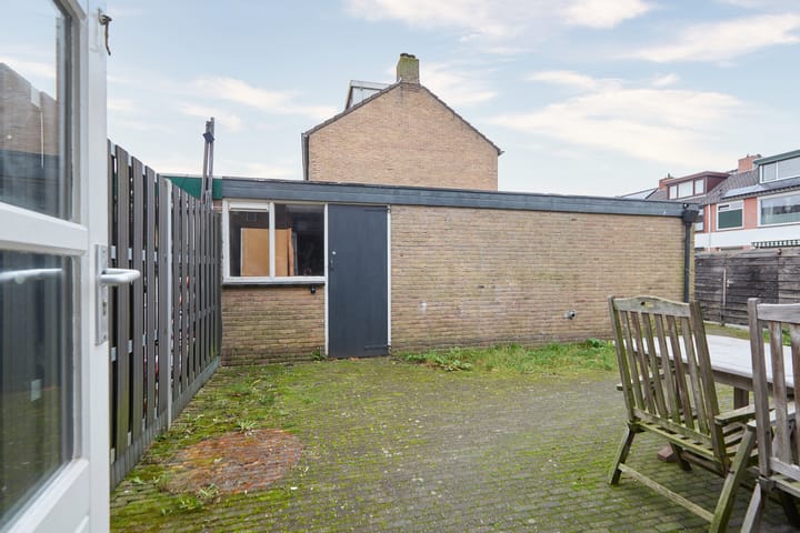 Foto 37 van Suze Groenewegstraat 39