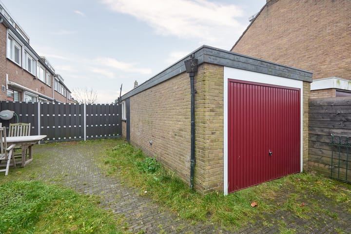 Foto 42 van Suze Groenewegstraat 39