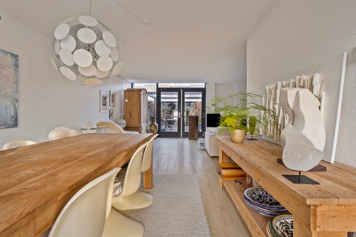 Foto 18 van Hans Lodeizenstraat 68