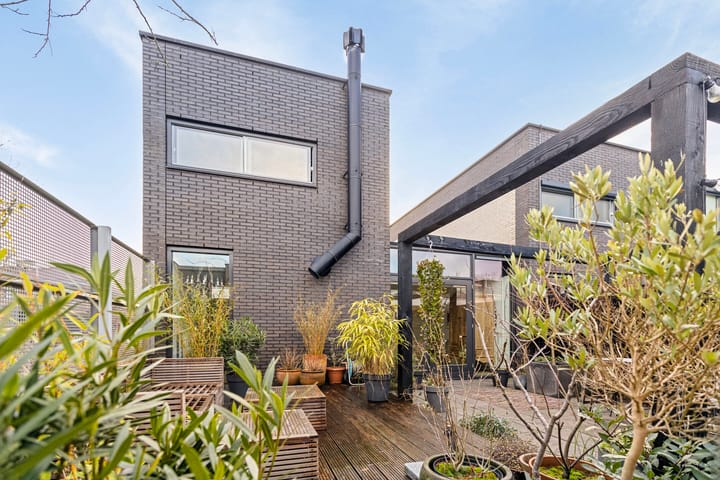 Foto 31 van Hans Lodeizenstraat 68