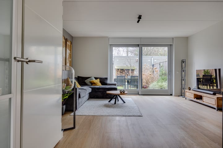 Foto 7 van Weldamhof 17