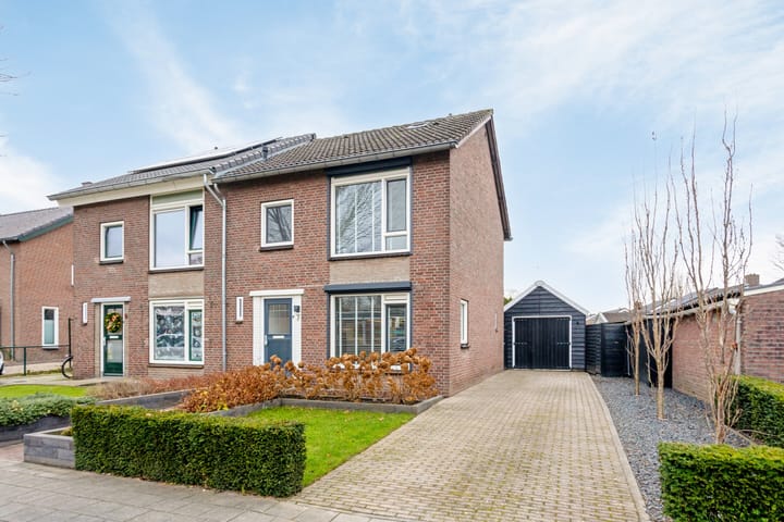 Foto 8 van Margrietstraat 7