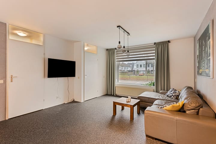 Foto 2 van Aartshertogenstraat 10