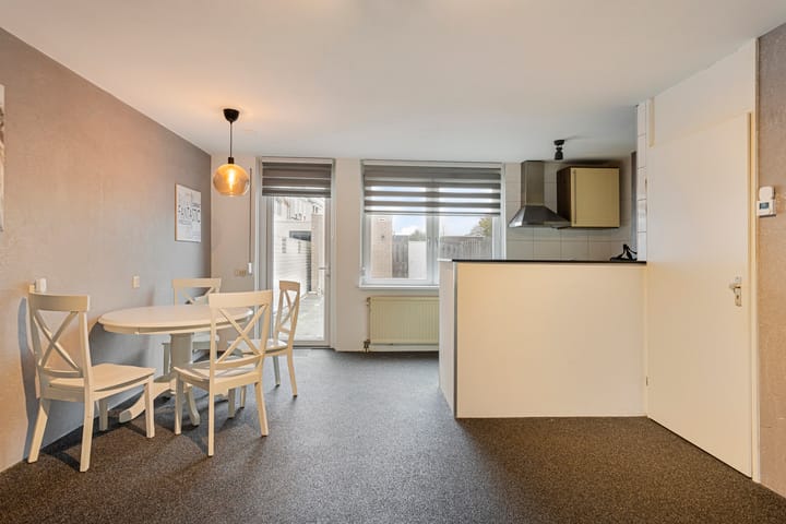 Foto 6 van Aartshertogenstraat 10