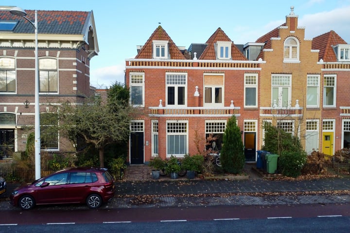 Bekijk foto 5 van Kennemerstraatweg 126