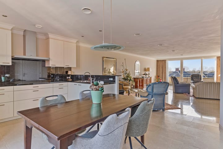 Photo 16 of Gasthuisstraat 182