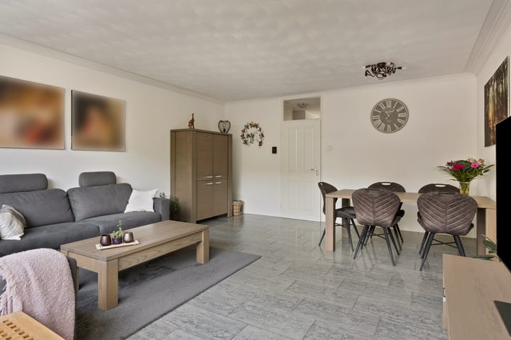 Foto 10 van Staringstraat 356