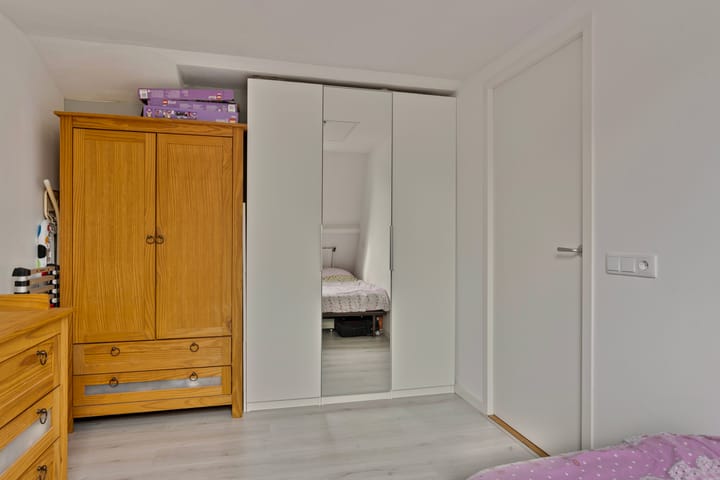 Foto 25 van Staringstraat 356