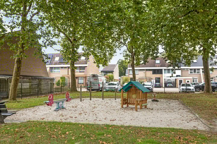 Foto 35 van Staringstraat 356