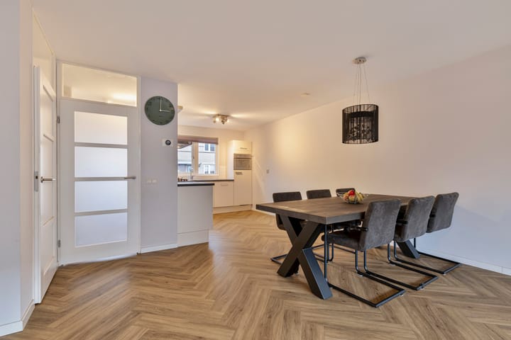 Foto 15 van Rudolf Slanskystraat 4