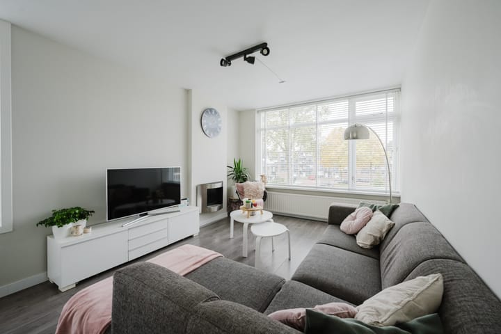 Photo 12 of Lobeliastraat 43-B