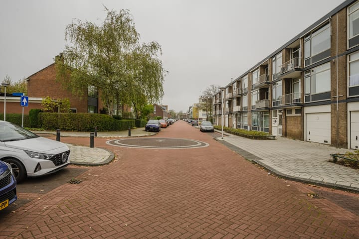 Photo 21 of Lobeliastraat 43-B