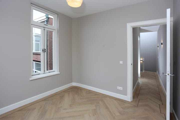 Foto 44 van Van Aerssenstraat 83