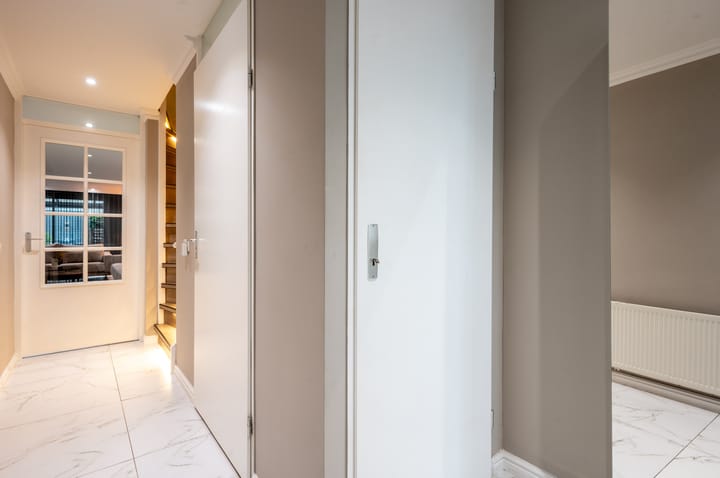 Foto 20 van Azorenweg 77