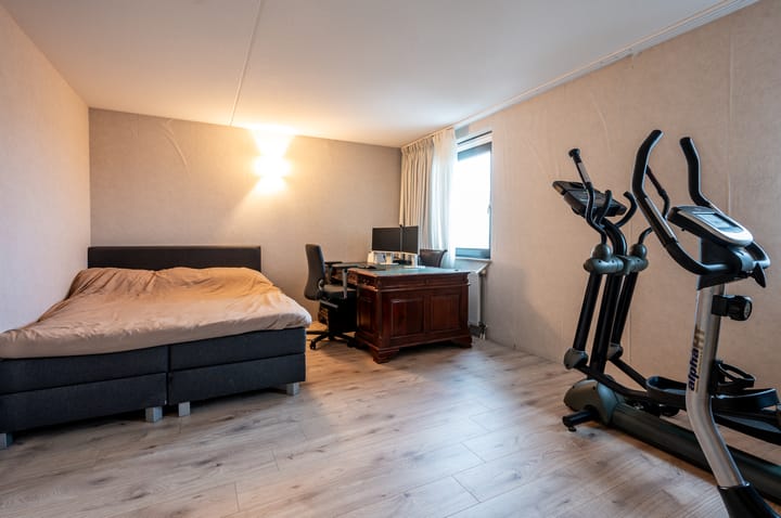 Foto 31 van Azorenweg 77