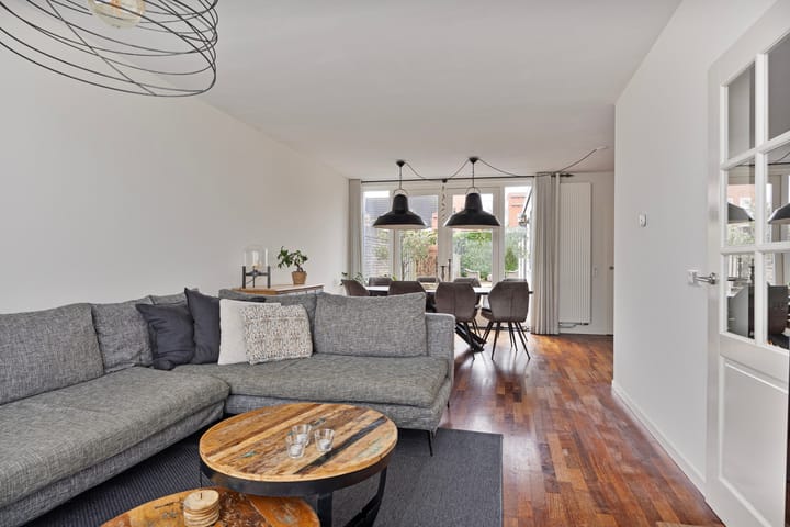 Foto 2 van Wethouder Bruensstraat 17