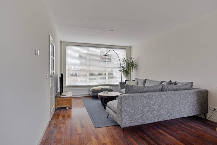 Foto 10 van Wethouder Bruensstraat 17