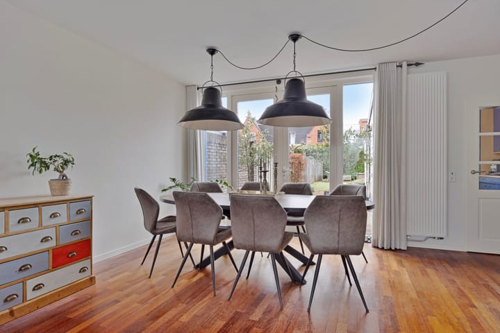 Foto 11 van Wethouder Bruensstraat 17