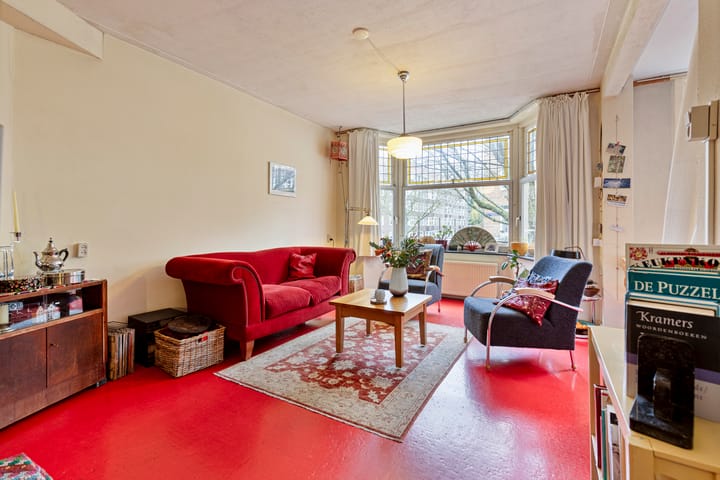 Photo 4 of Van Walbeeckstraat 2-1