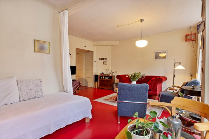 Photo 8 of Van Walbeeckstraat 2-1