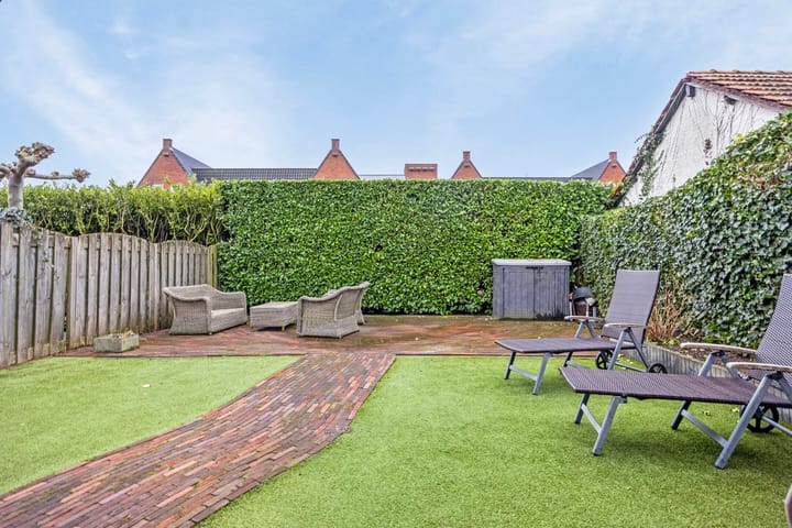 Foto 39 van Wethouder Bruensstraat 17