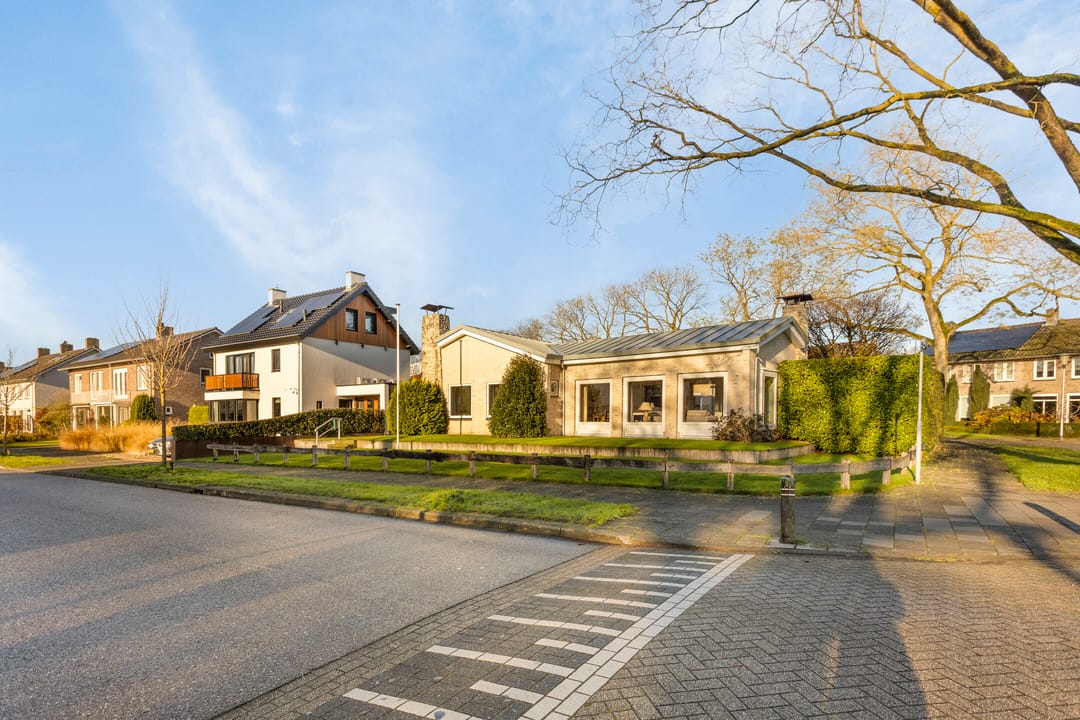 Foto 8 van van Leeuwenhoeklaan 12